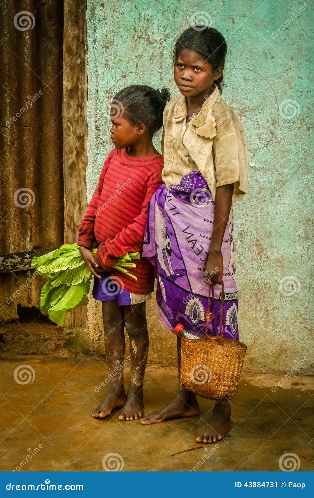 Malagasy girls editorial photo. Image of portrait, kids - 43884731