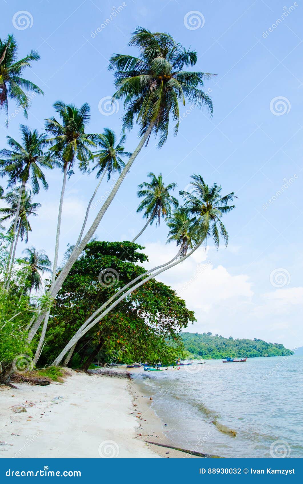 Malaysia Tropic Beach with Crystal Clear Sea Stock Photo - Image of ...