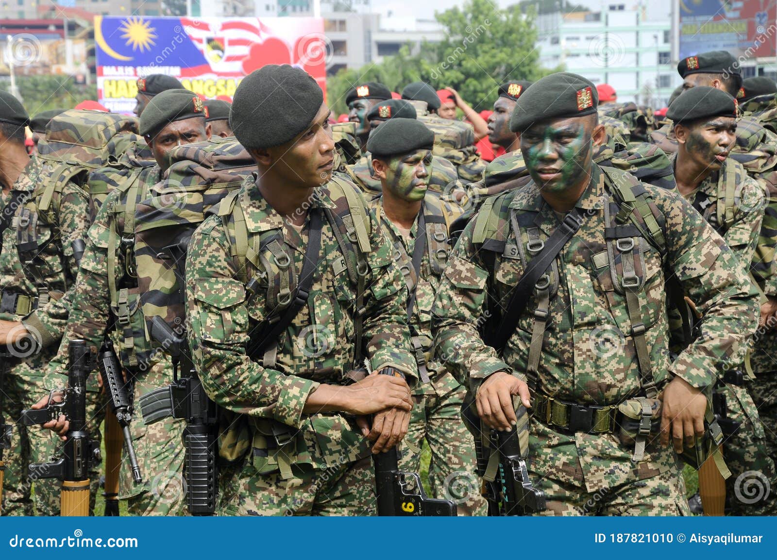 Malaysian Soldiers in Uniform and Fully Armed. Editorial Image  Image