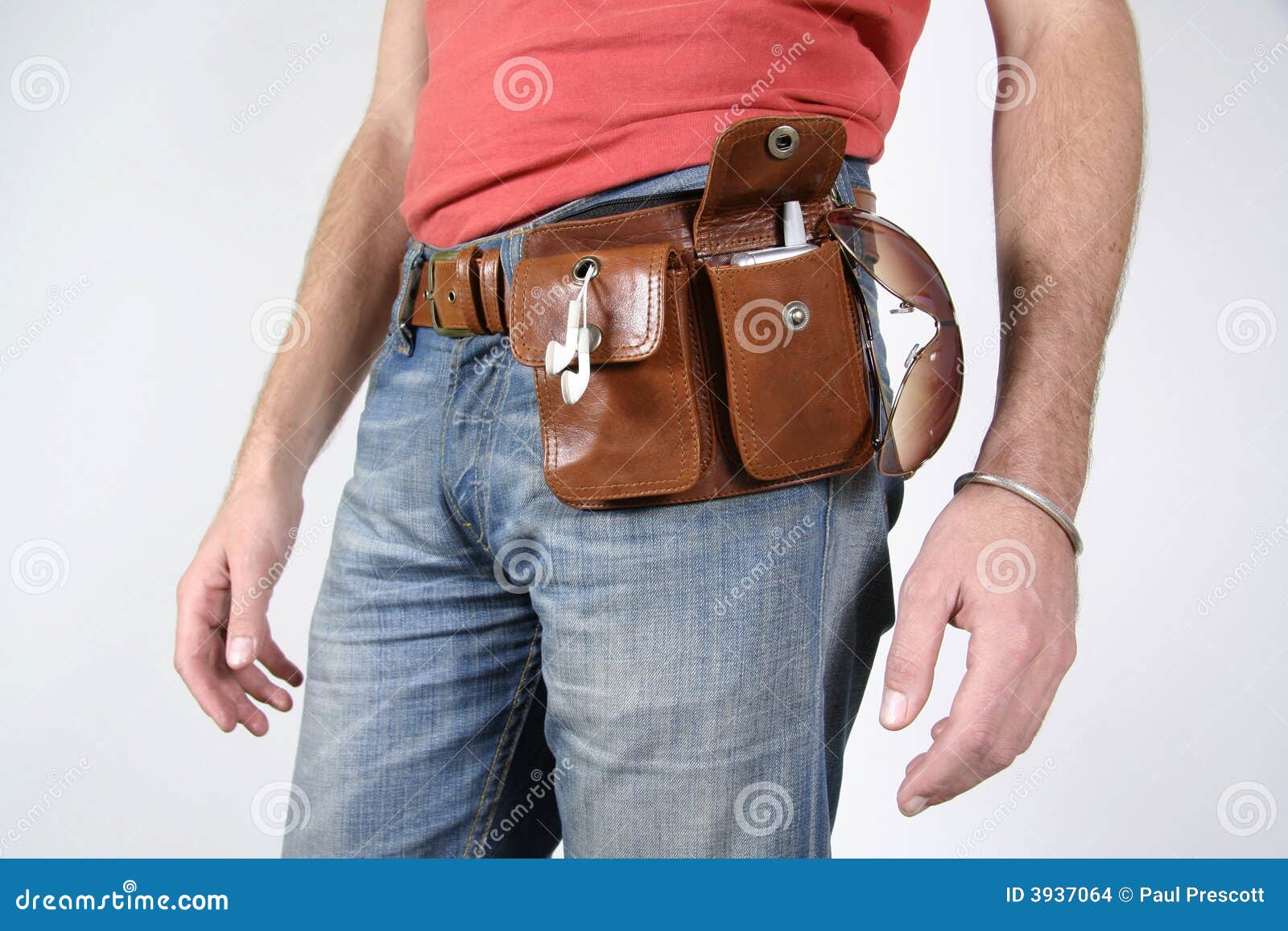 Male Belt Bags Pouches Picture. Image 3937064