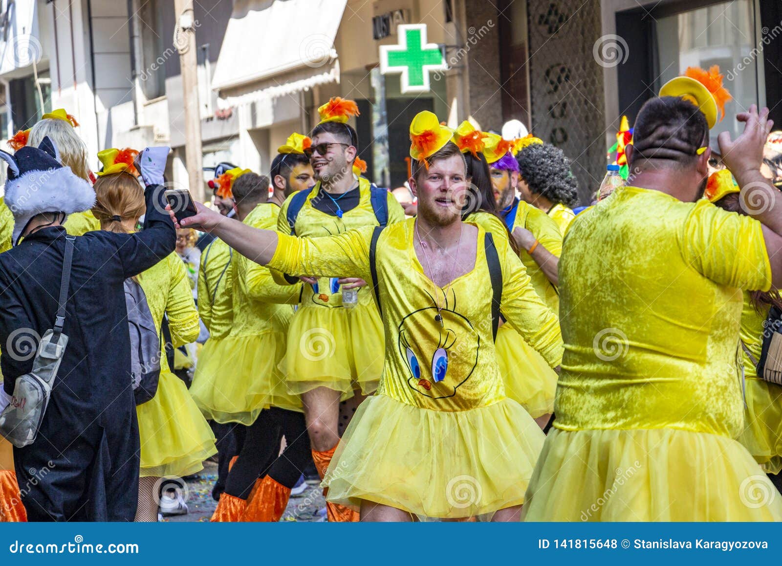 male-carnival-parade-participants-dresse