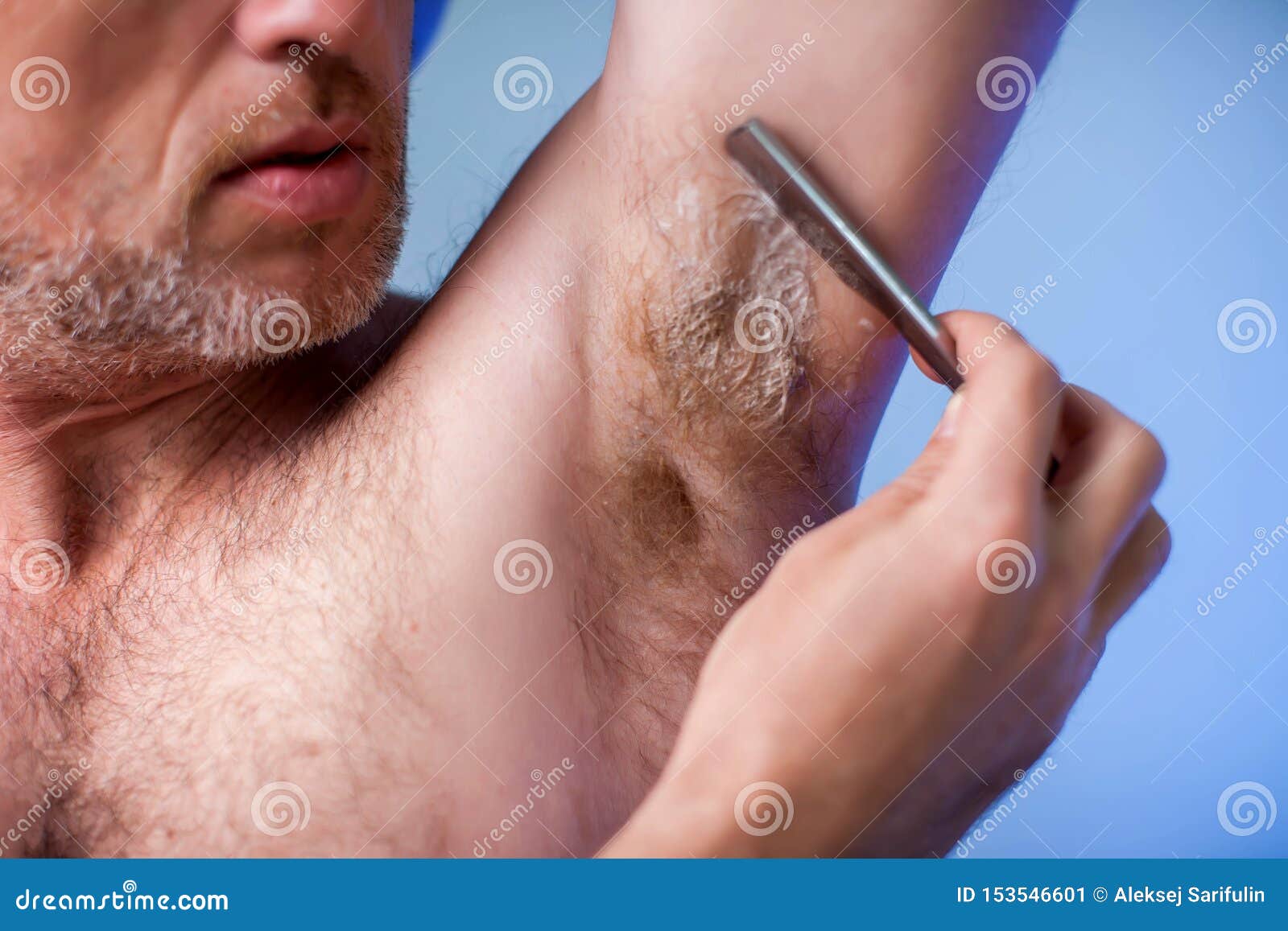 Побрить перед операцией. Мужская эпиляция. Эпиляция для мужчин. Волосы подмышками у мужчин.