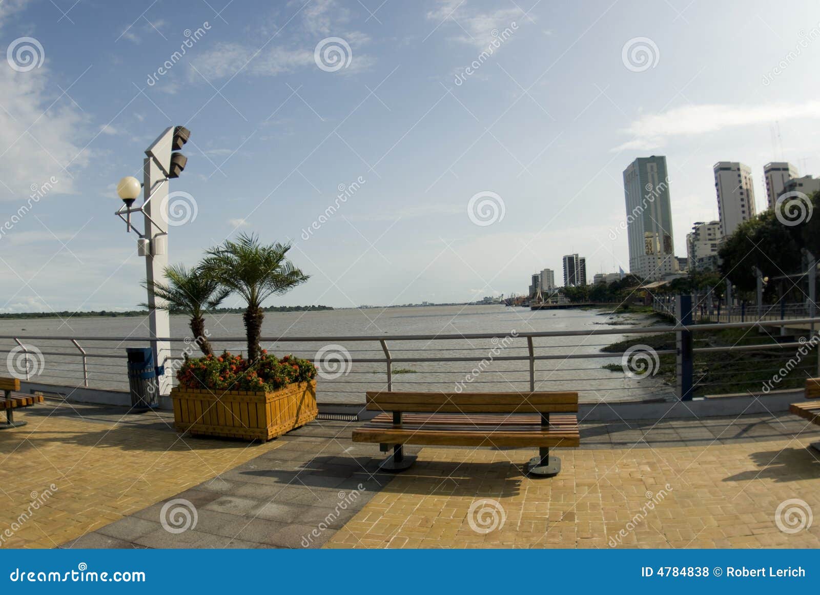 malecon 2000 park boulevard guayaquil ecuador