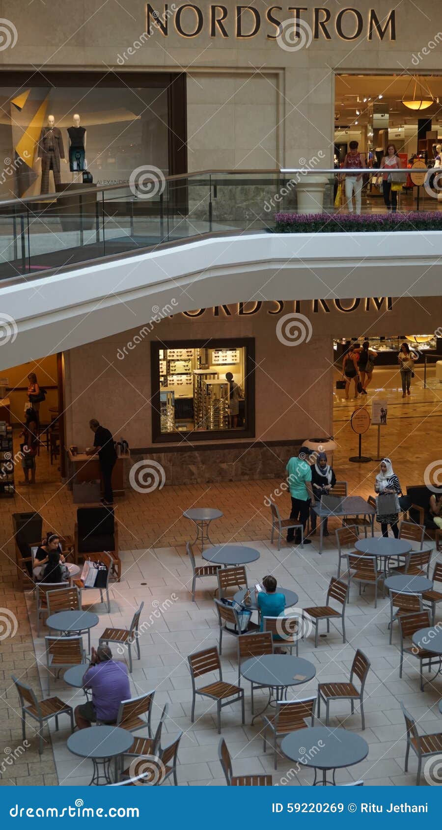 short hills mall food court