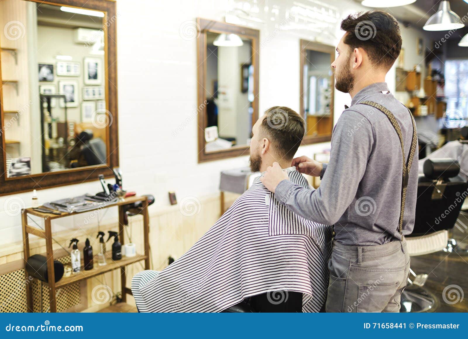 Man in babershop stock image. Image of lifestyle, hairstylist - 71658441