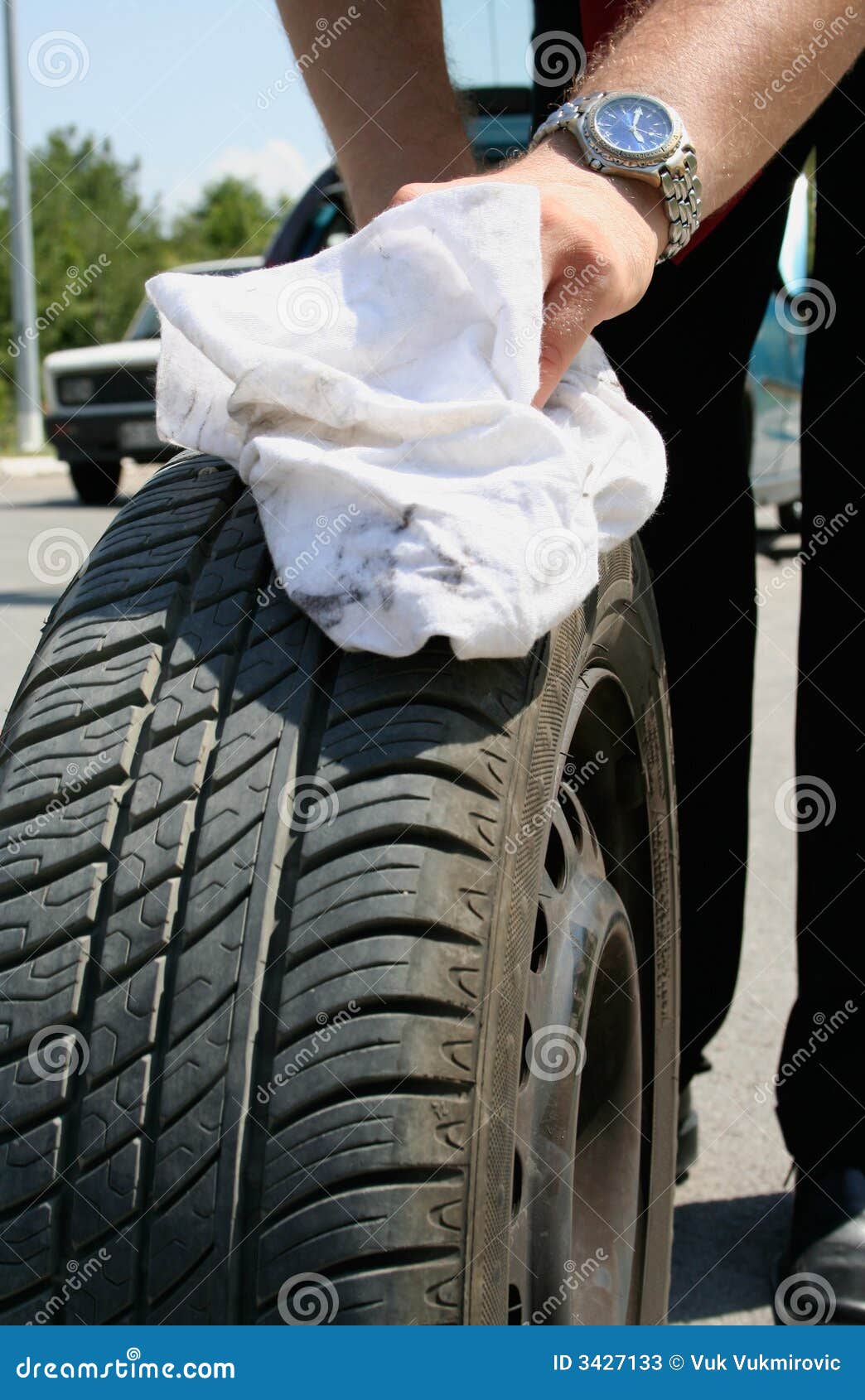 Man changing a tire stock image. Image of tool, land, repairing 3427133