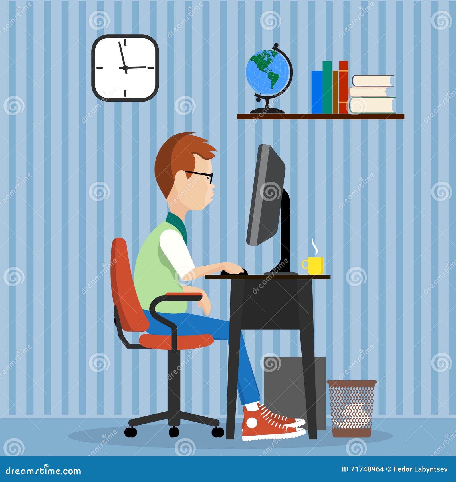 man at the computer .frilanser at work 