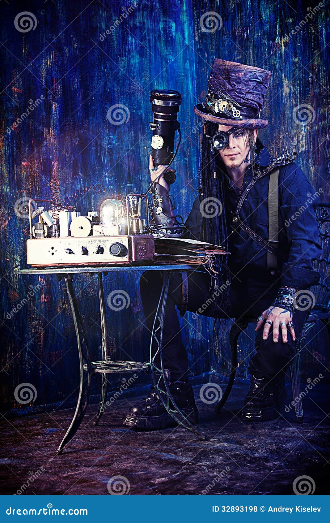 Man Cyberpunk Royalty Free Stock Photos - Image: 32893198