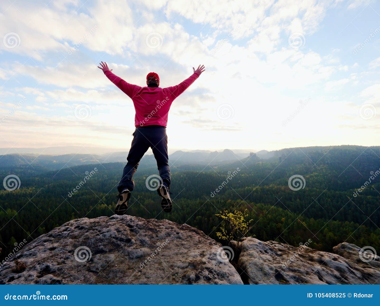 man dangerously jumping on the edge. man jump. young man falling down