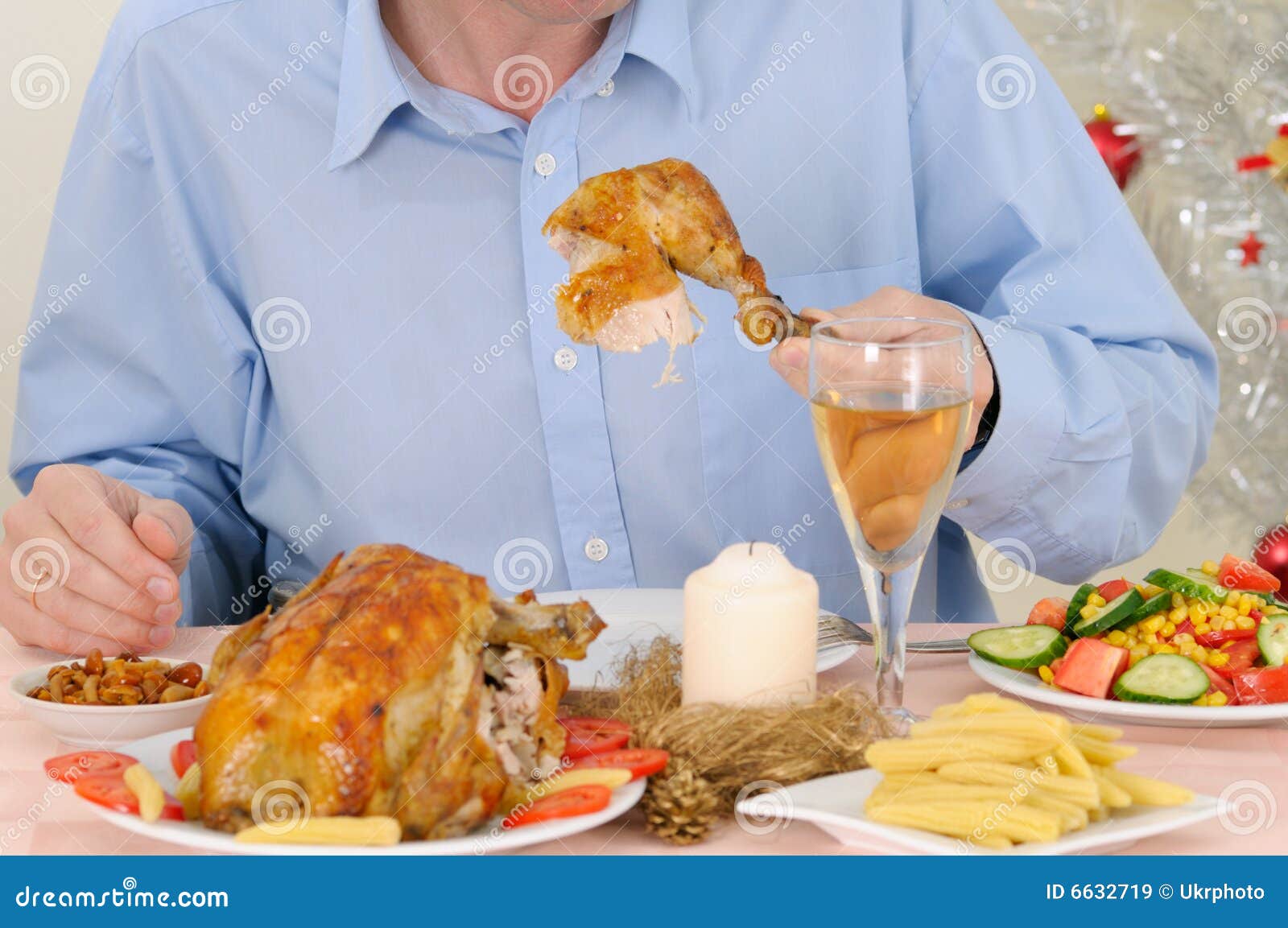 Man eating turkey stock image. Image of cheerful, room 6632719