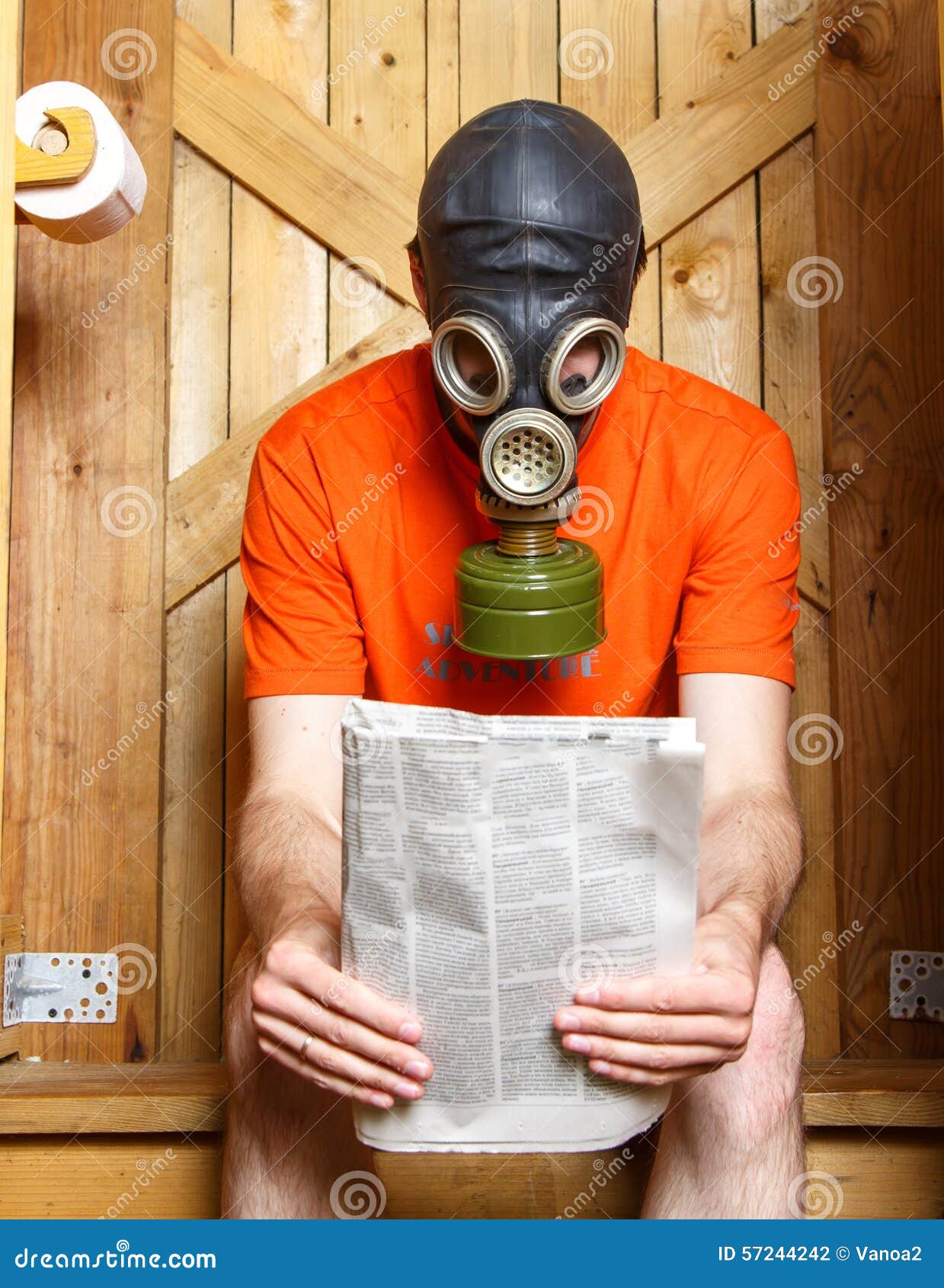 United States AI Solar System (10) - Page 19 Man-gas-mask-sitting-toilet-newspaper-finland-57244242
