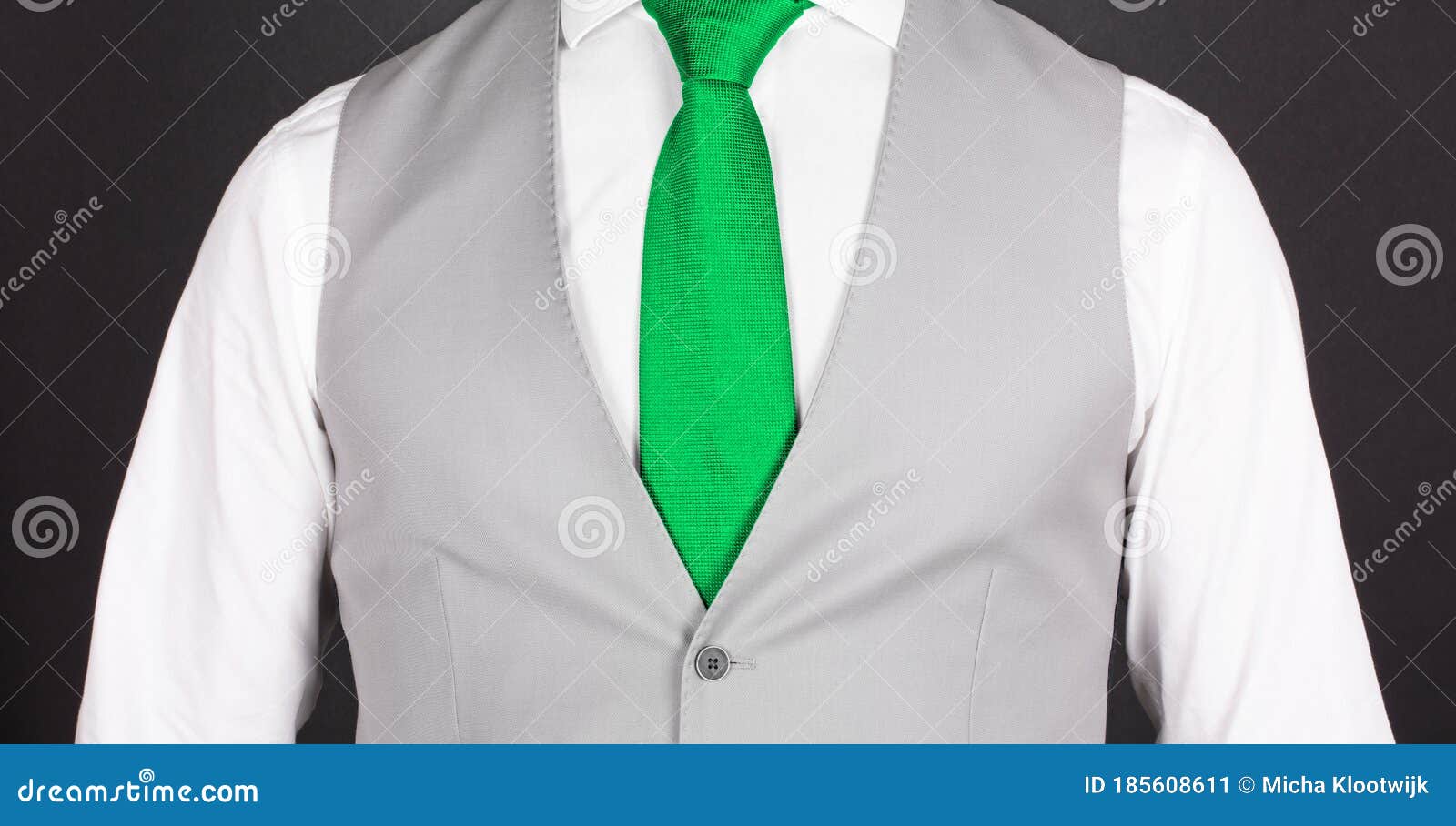Grey Suit With Emerald Green Tie - Temu