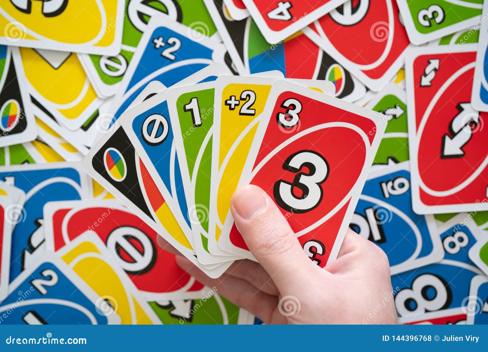 Tìm hiểu game bài thú vị Uno Game Cards với rất nhiều trò chơi khác nhau và tình huống đa dạng. Hãy xem hình ảnh đẹp mắt để khám phá thế giới của Uno Game Cards! (Discover the exciting card game Uno Game Cards with many different games and various situations. Check out the beautiful image to explore the world of Uno Game Cards!)