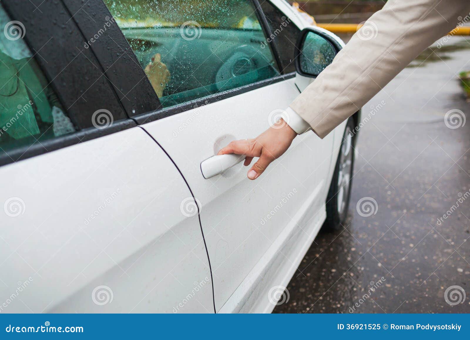 Man hand opening car door stock image. Image of consumer 36921525
