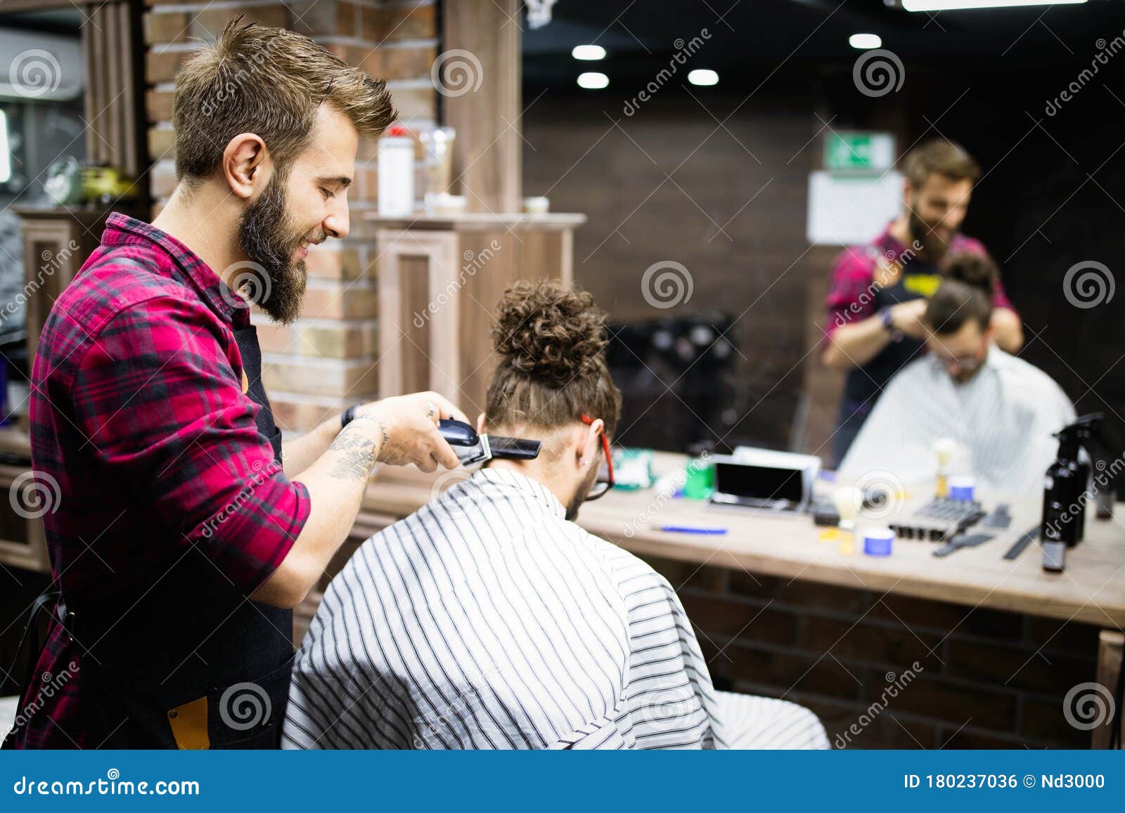 clippers haircut salon