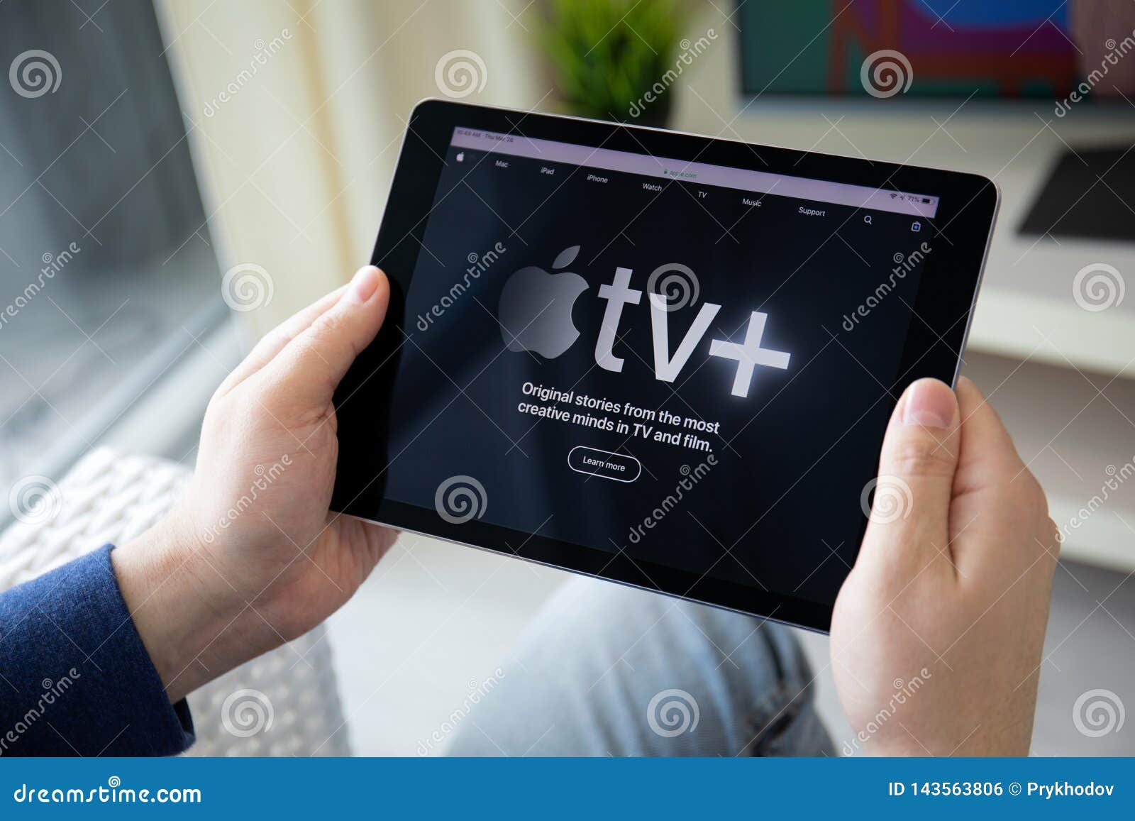 https://thumbs.dreamstime.com/z/man-holding-ipad-apple-tv-app-provides-streaming-movies-anapa-russia-march-pro-cable-channel-screen-143563806.jpg