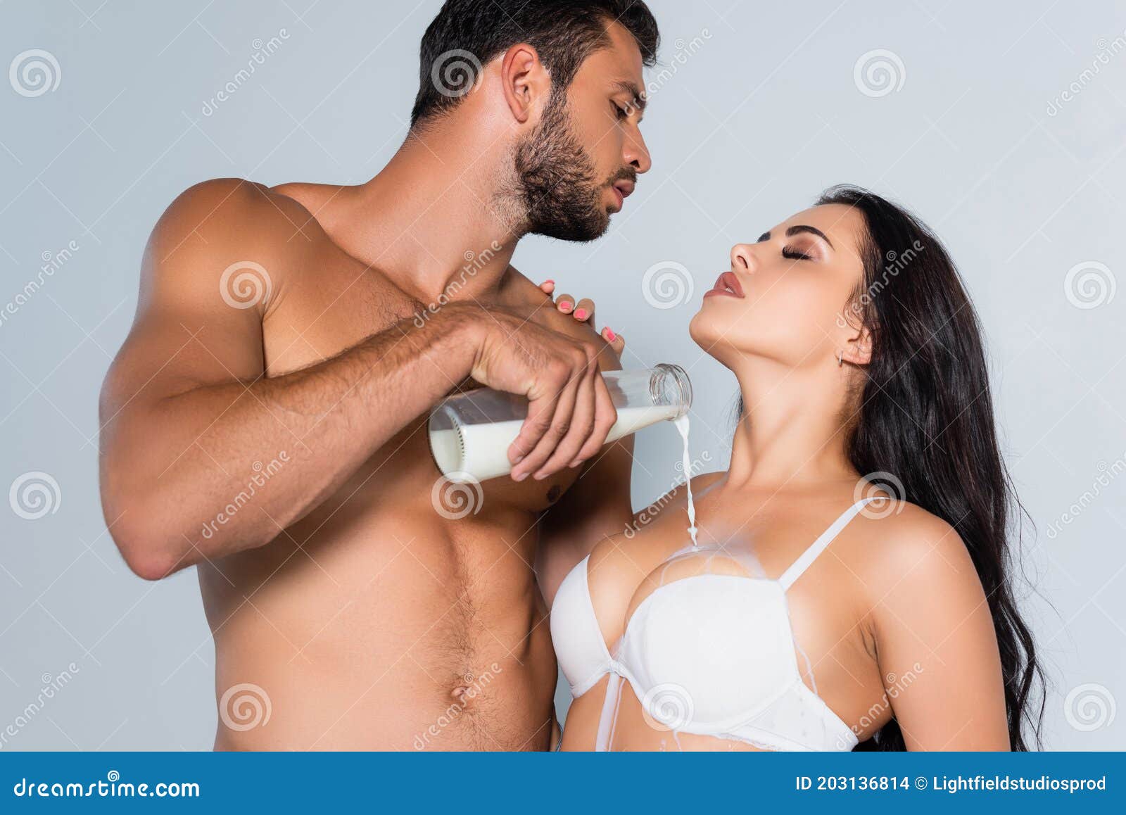 фото мужчин с женскими грудями фото 101