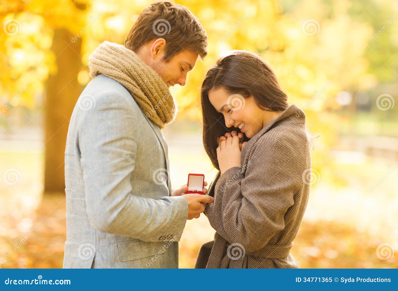 Man Proposing To A W