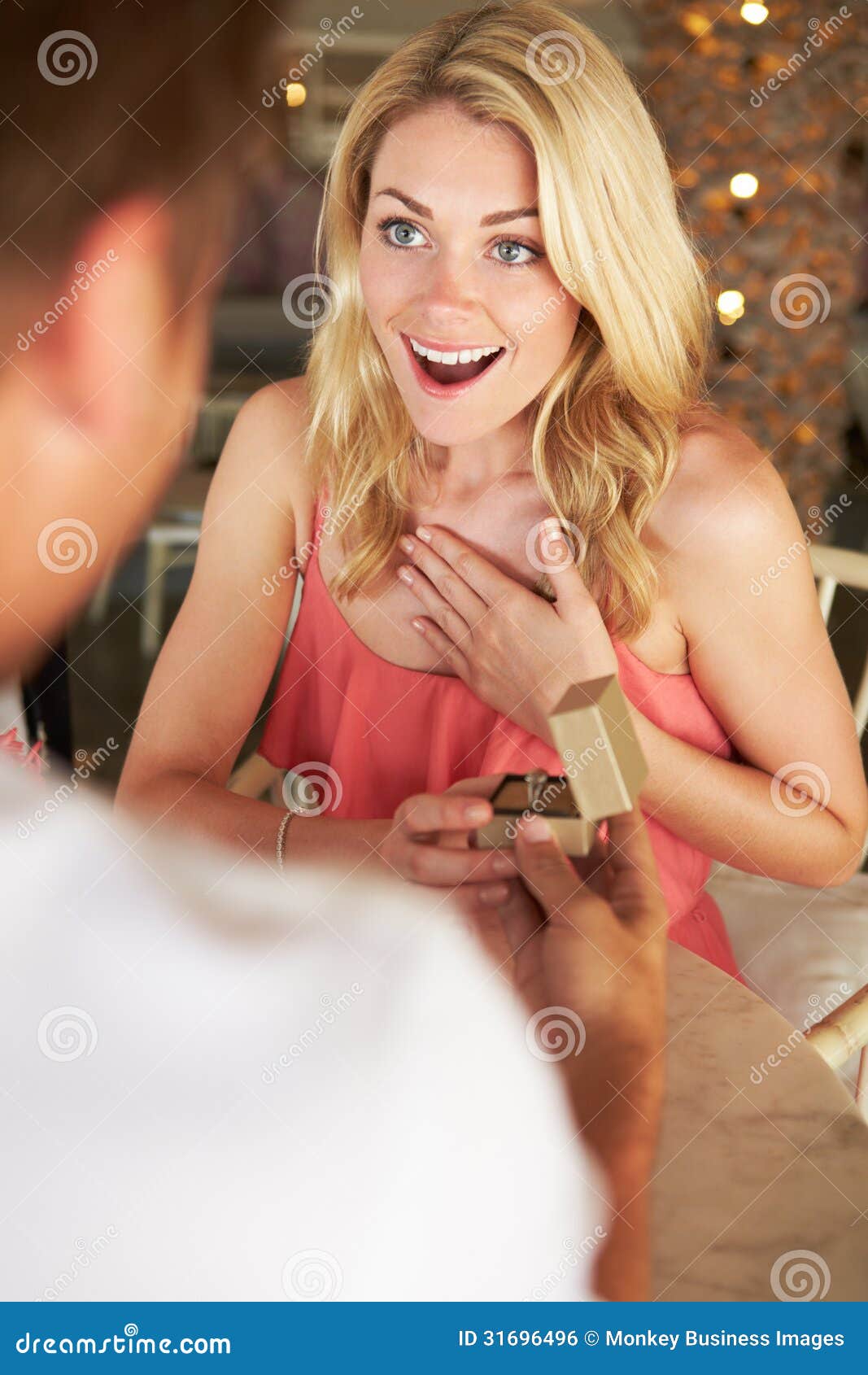 man proposing to woman