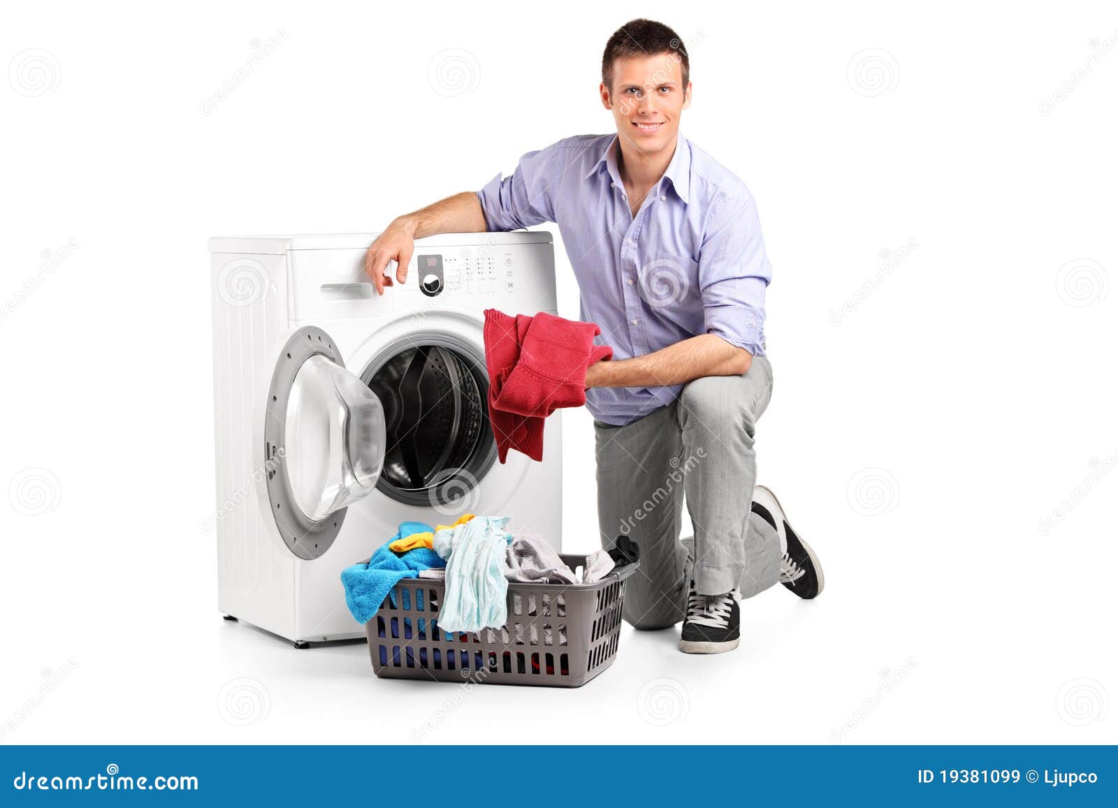 https://thumbs.dreamstime.com/z/man-putting-clothes-washing-machine-19381099.jpg