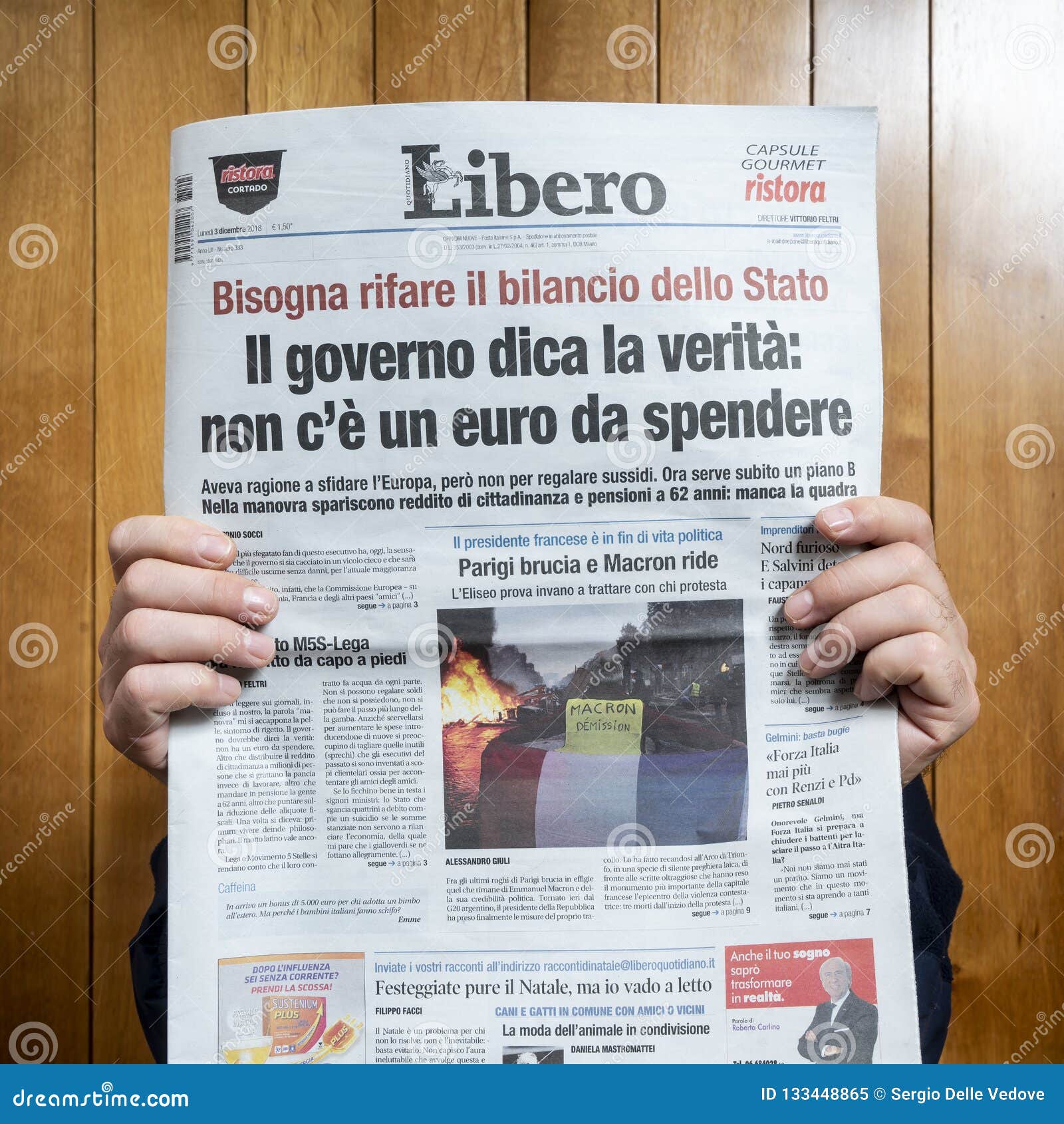 Libero Italian newspaper editorial image. Image of communication
