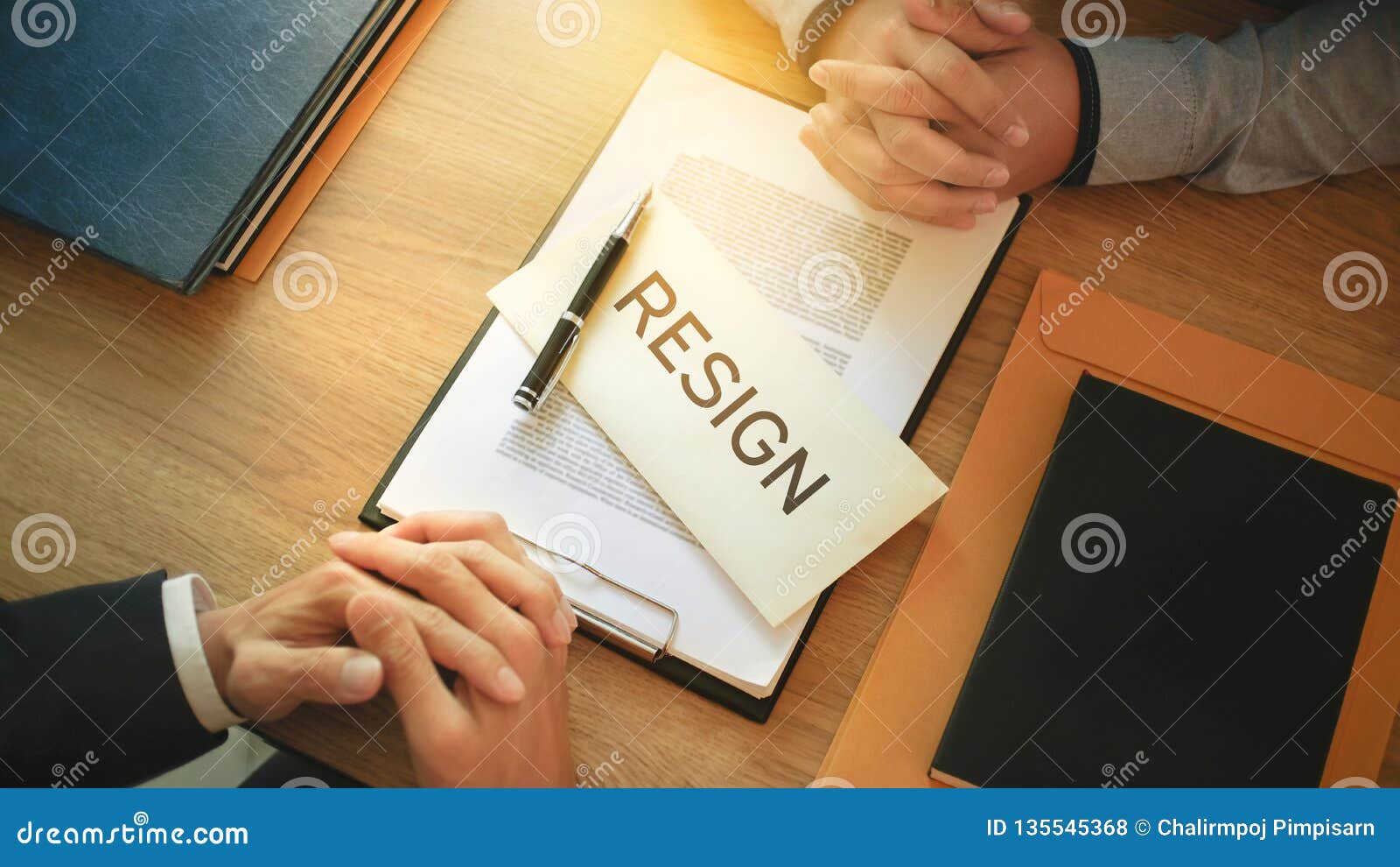 Letter To Quit Job from thumbs.dreamstime.com