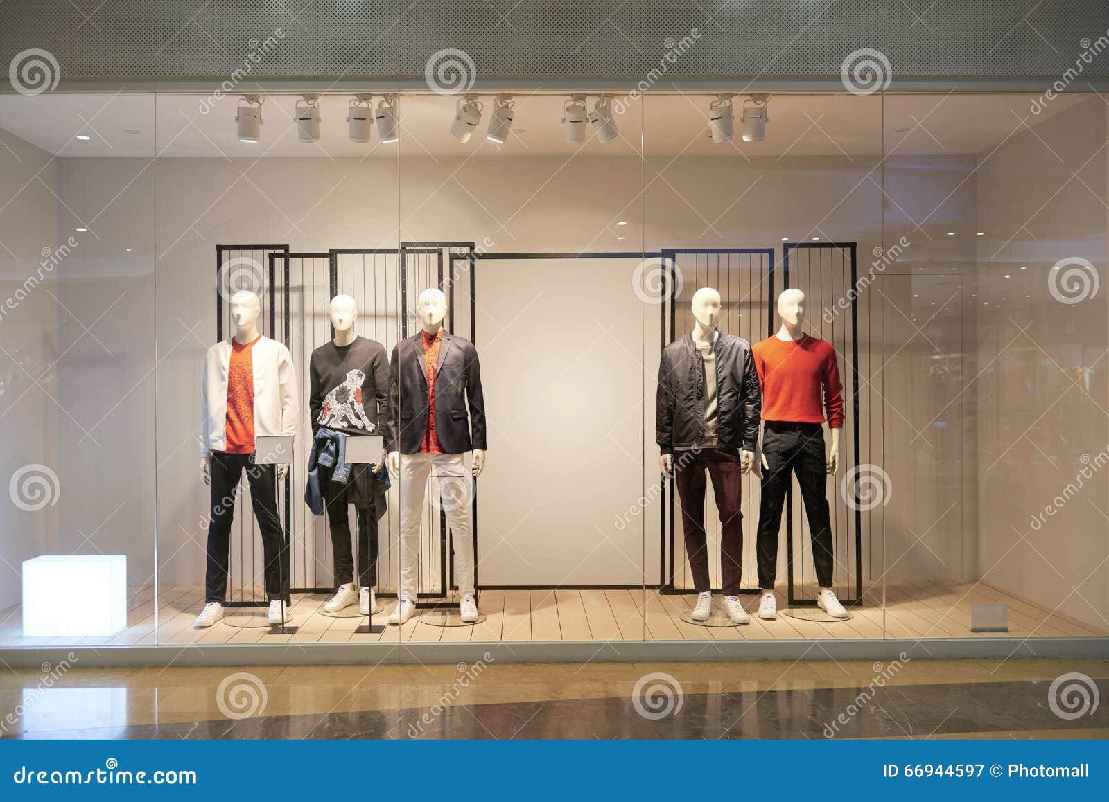 boutique store fashion shop window front led light