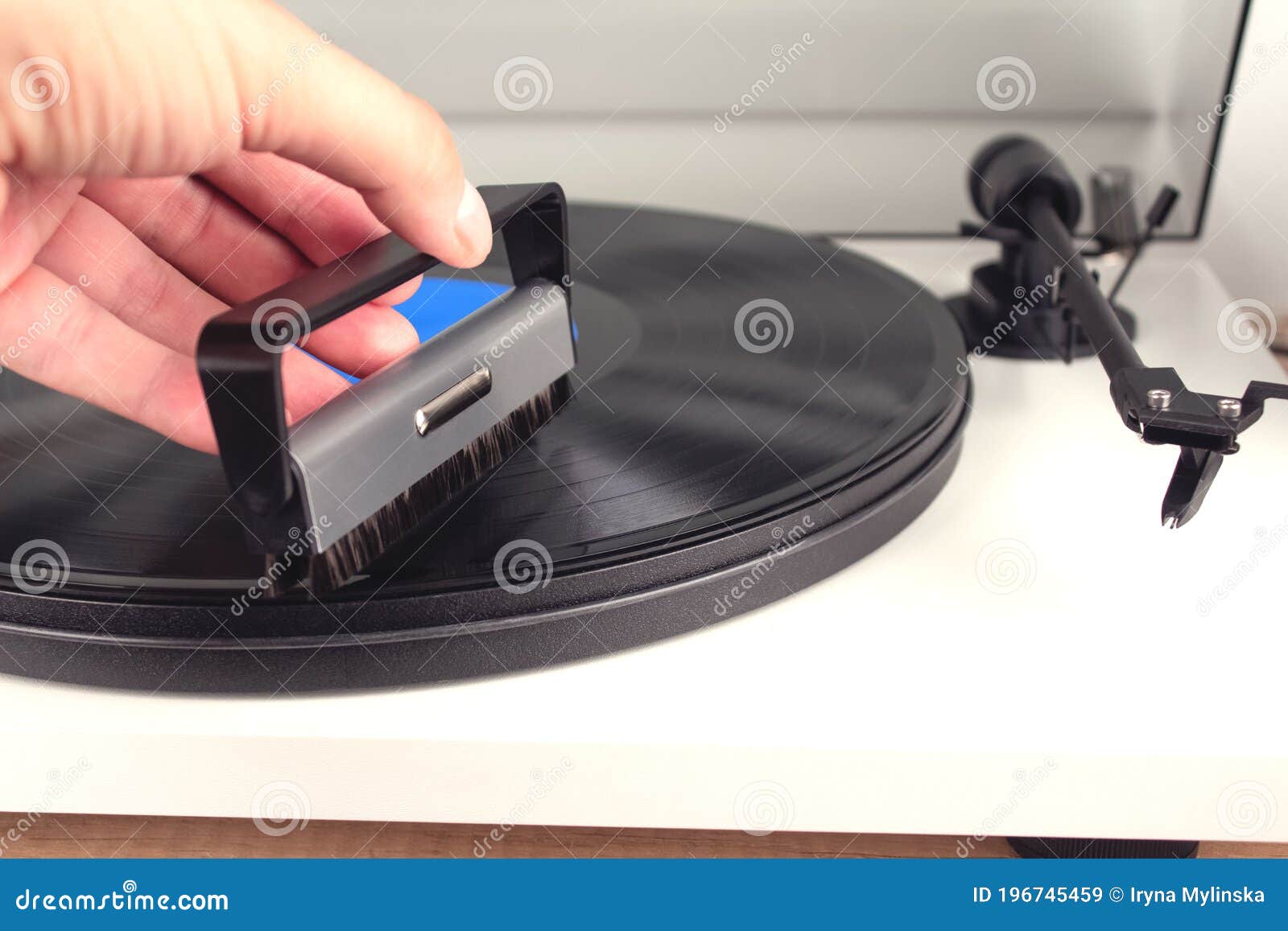 Man S Hand Cleaning Vinyl With Special Brush Turntable Vinyl Record Player Vintage Record Player Trends In Music Concept Stock Image Image Of Equipment Audio