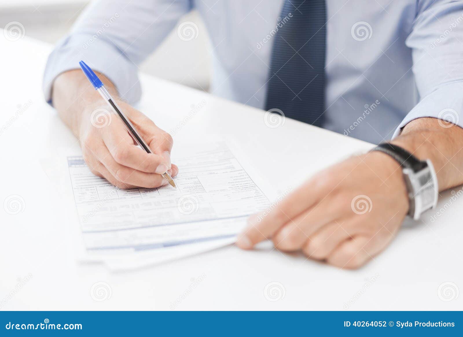 Man signing a contract stock photo. Image of employment - 40264052