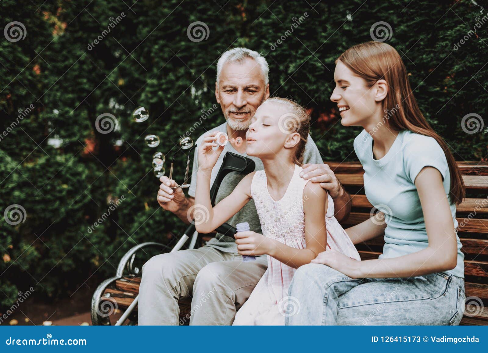 Old Man And Young Girls Pics