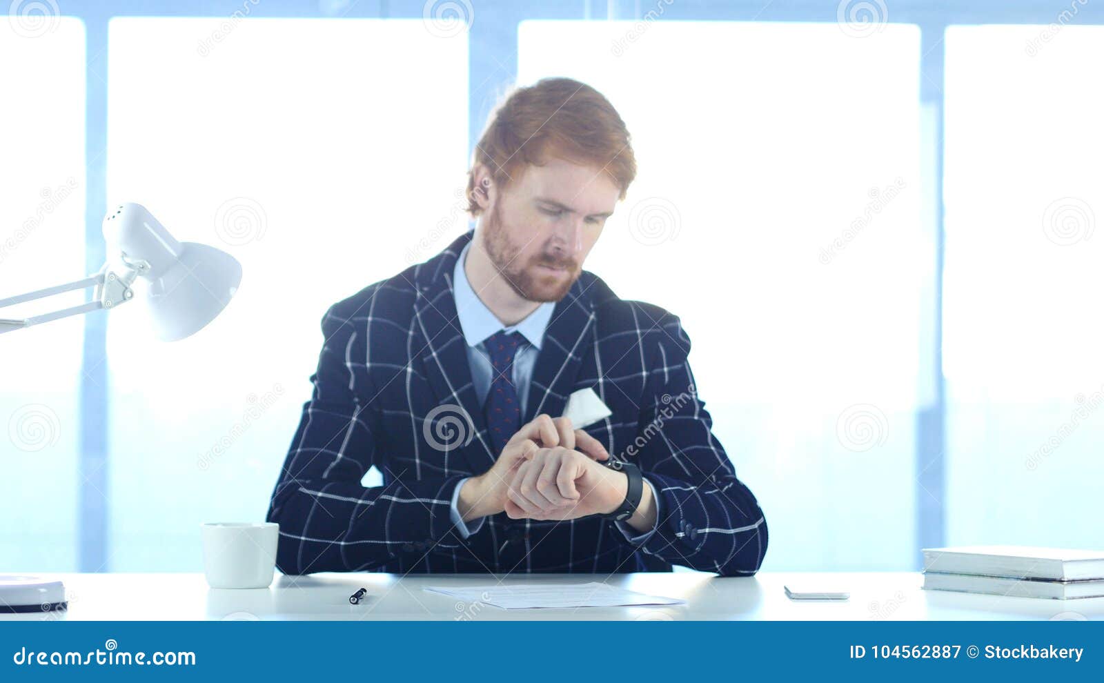 smartwatch for working man