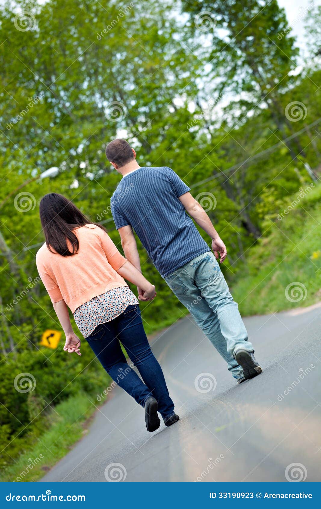 https://thumbs.dreamstime.com/z/man-woman-walking-street-young-happy-couple-enjoying-each-others-company-outdoors-down-empty-road-very-fitting-theme-33190923.jpg