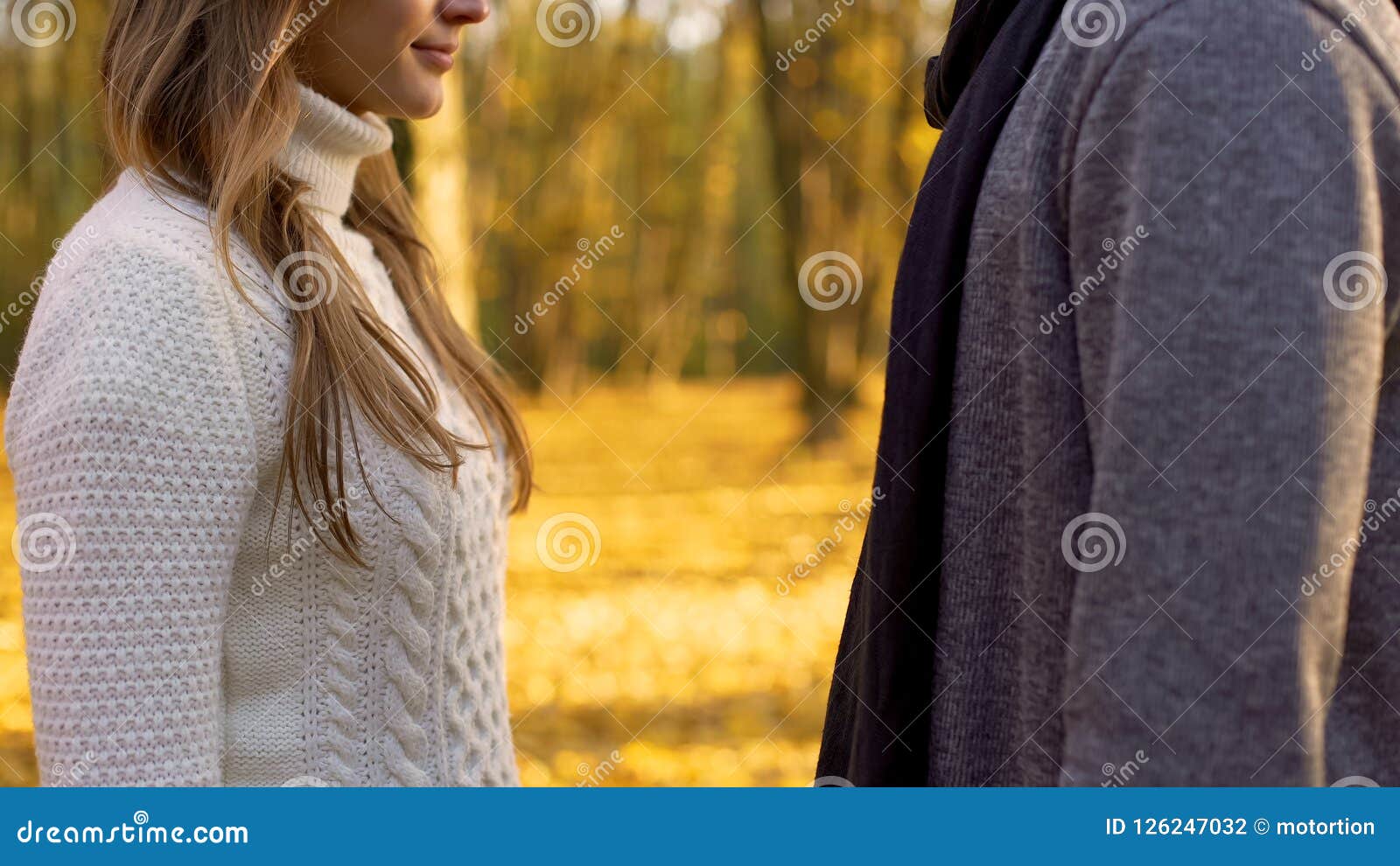 Man and Woman Dating in Autumn Forest, Falling in Love, Romantic ...