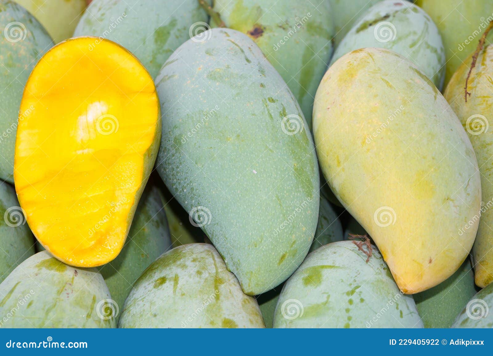 Mangifera Indica Mango Juice Rich In Vitamin C RoyaltyFree Stock