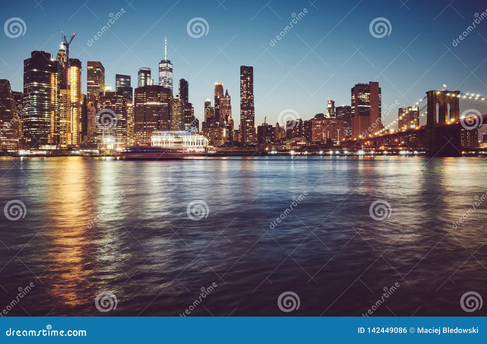 Manhattan à Lheure Bleue New York Photo Stock Image Du
