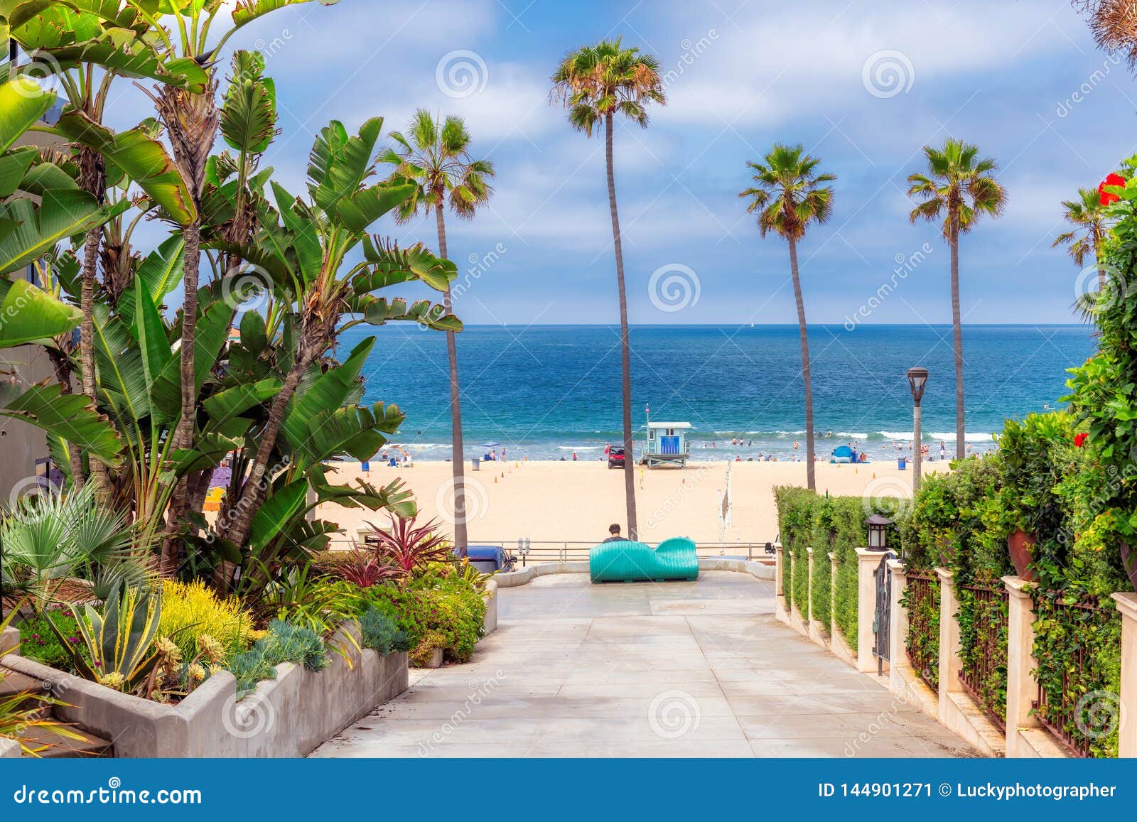 manhattan beach at sunny day time in southern california in los angeles.
