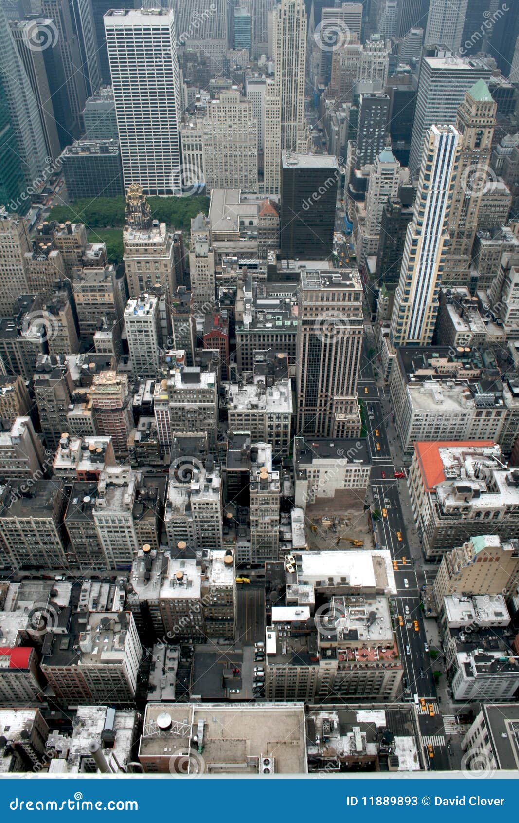 manhattan from the empire state building