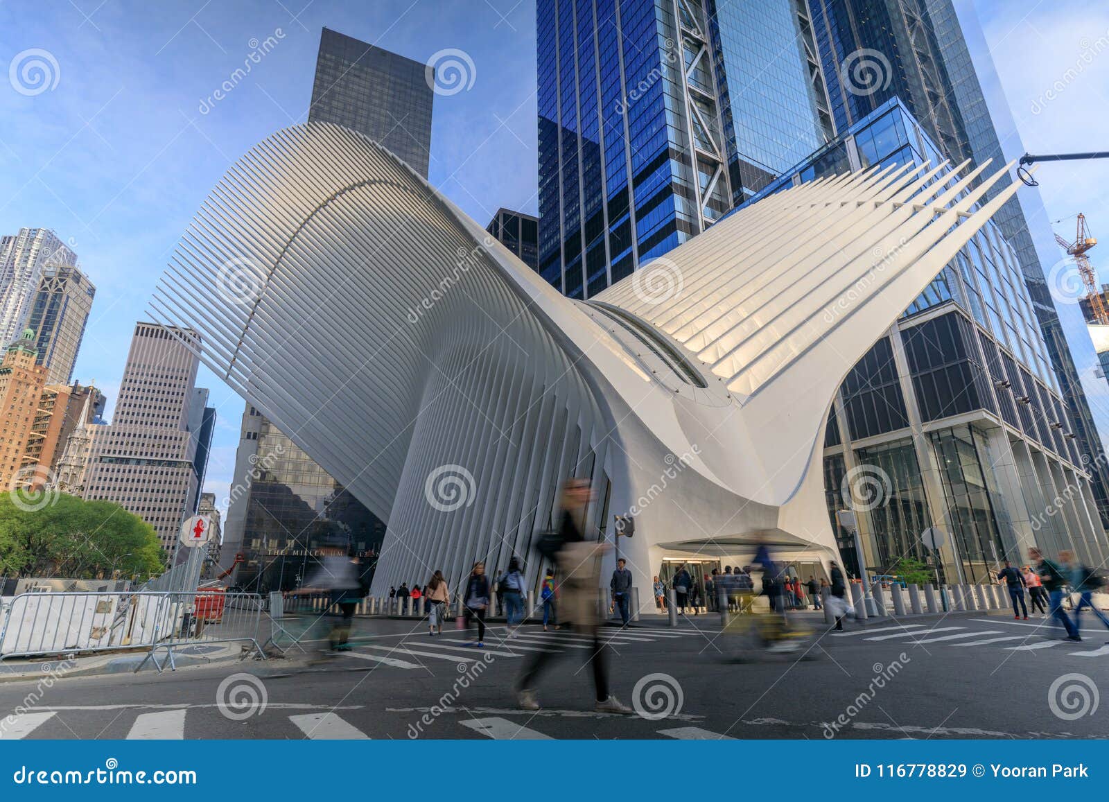 korruption Hjemland Vær sød at lade være The Oculus Exterior of the WTC Transportation Hub in New York City, USA  Editorial Stock Image - Image of station, landmarks: 116778829