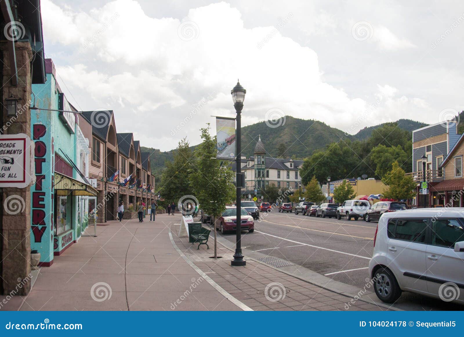 Manitou Salta Calle De Colorado Foto de archivo editorial Imagen de