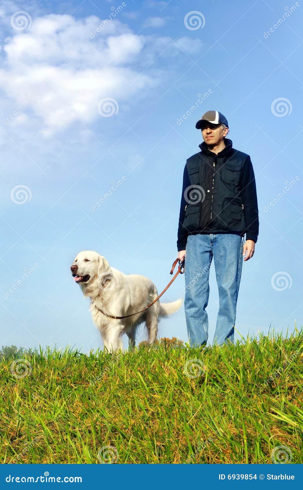 Mann mit hund kennenlernen