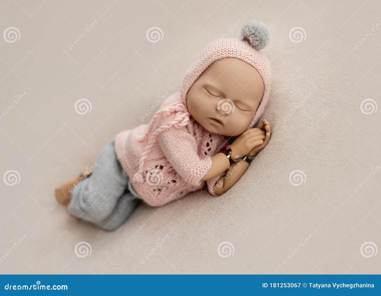 Mannequin of Newborn for Photo Posing Stock Image Image of innocence