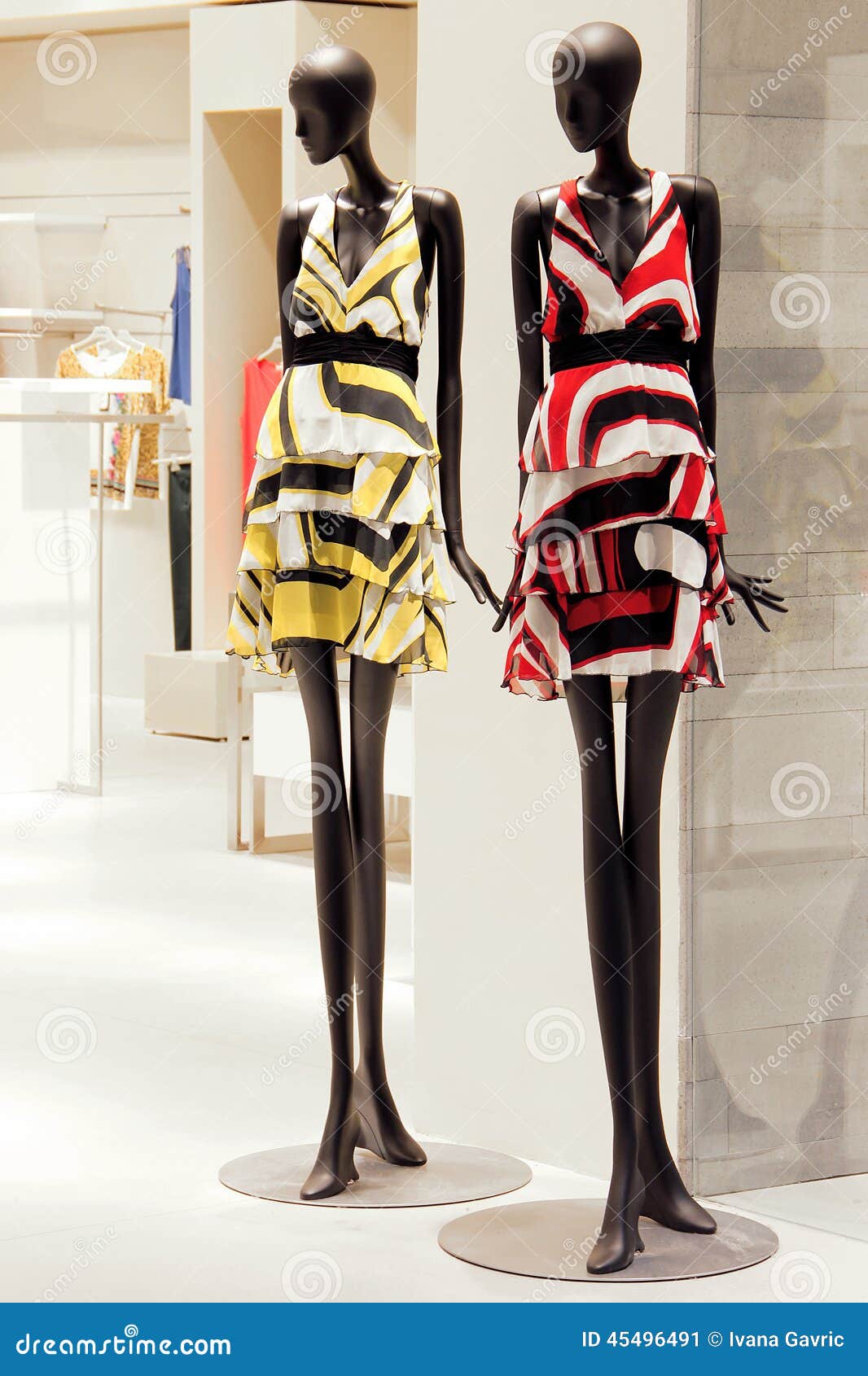 Mannequins in a Clothing Store Stock Image Image of shop, interesting
