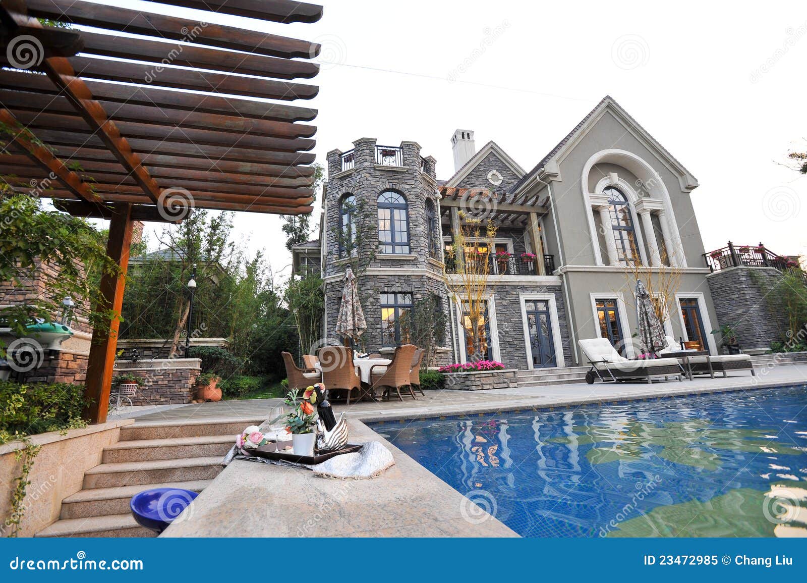 Mansion swimming pool stock image. Image of brick, luxury 23472985