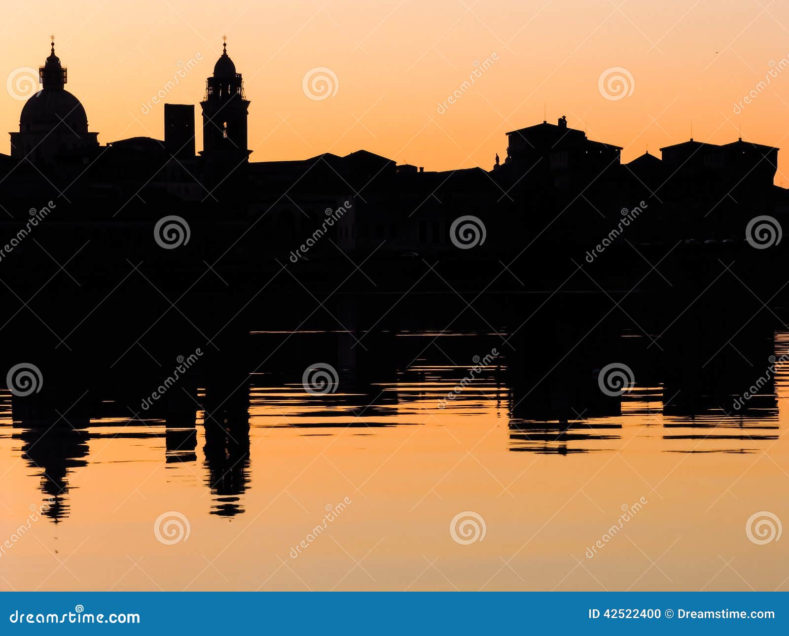 mantova cityscape