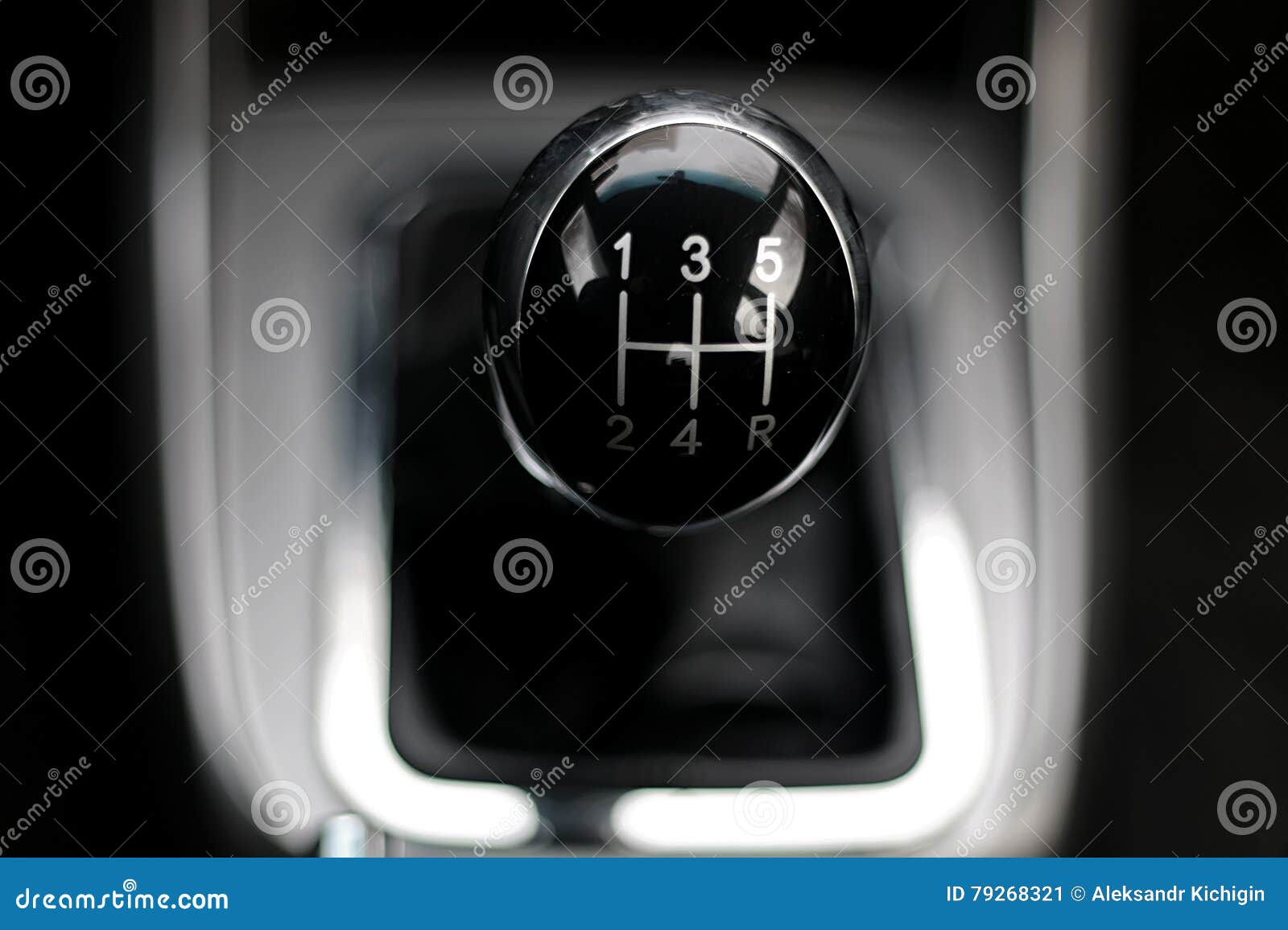 Manual gearbox in the car stock image. Image of forward - 79268321