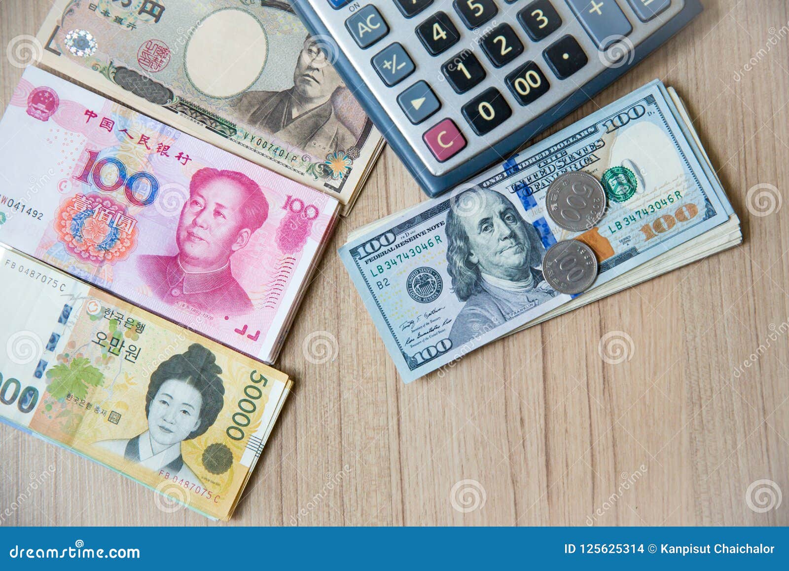 Many Banknote Currency Yen Japan euro EU yuan China Won Korea With many-banknote-currency-yen-japan-euro-eu-yuan-china-won-korea-with