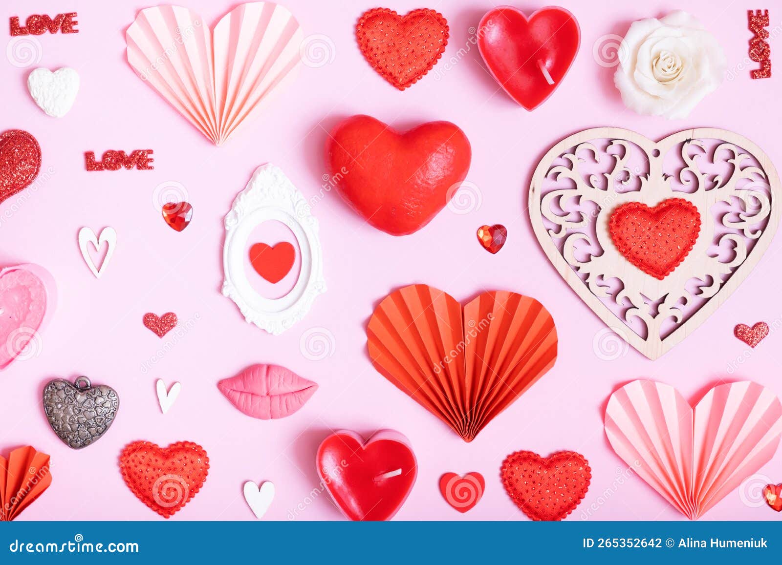 many differente hearts and valentines day s s pattern top view. creative valentines day flat lay background
