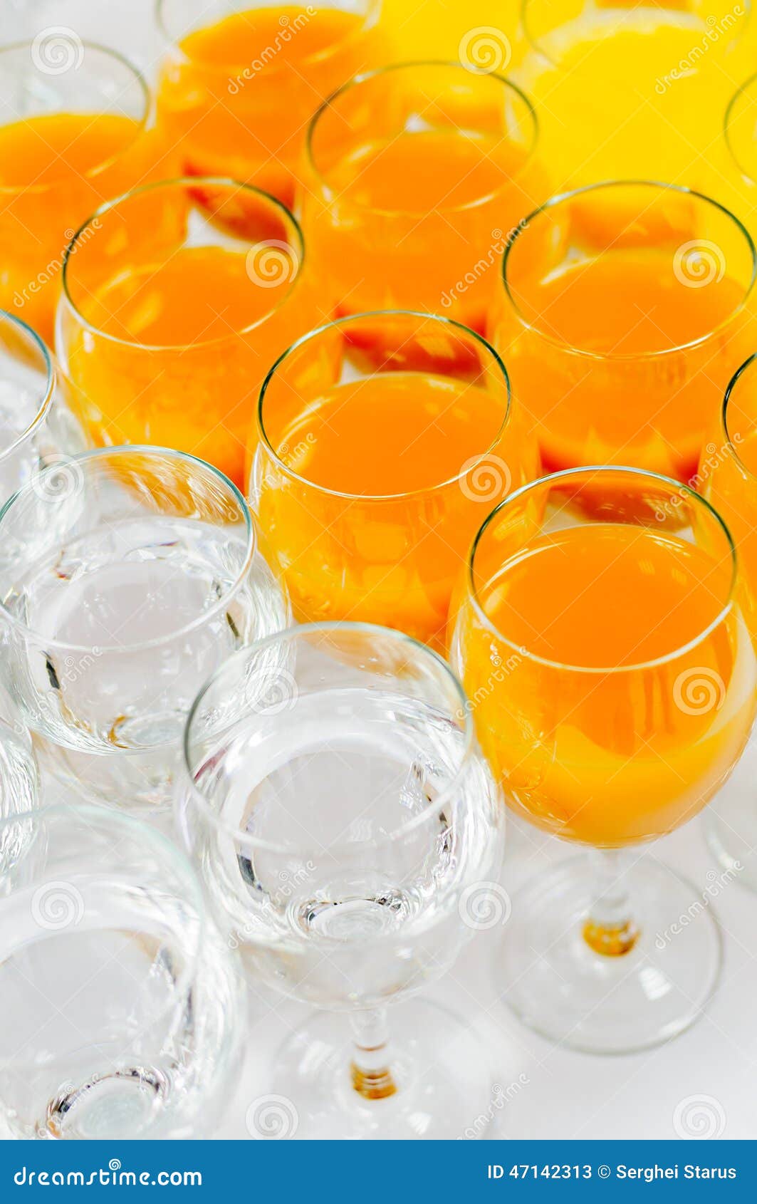 Many Glasses On Buffet Table Stock Image Image Of Event Beverage 47142313