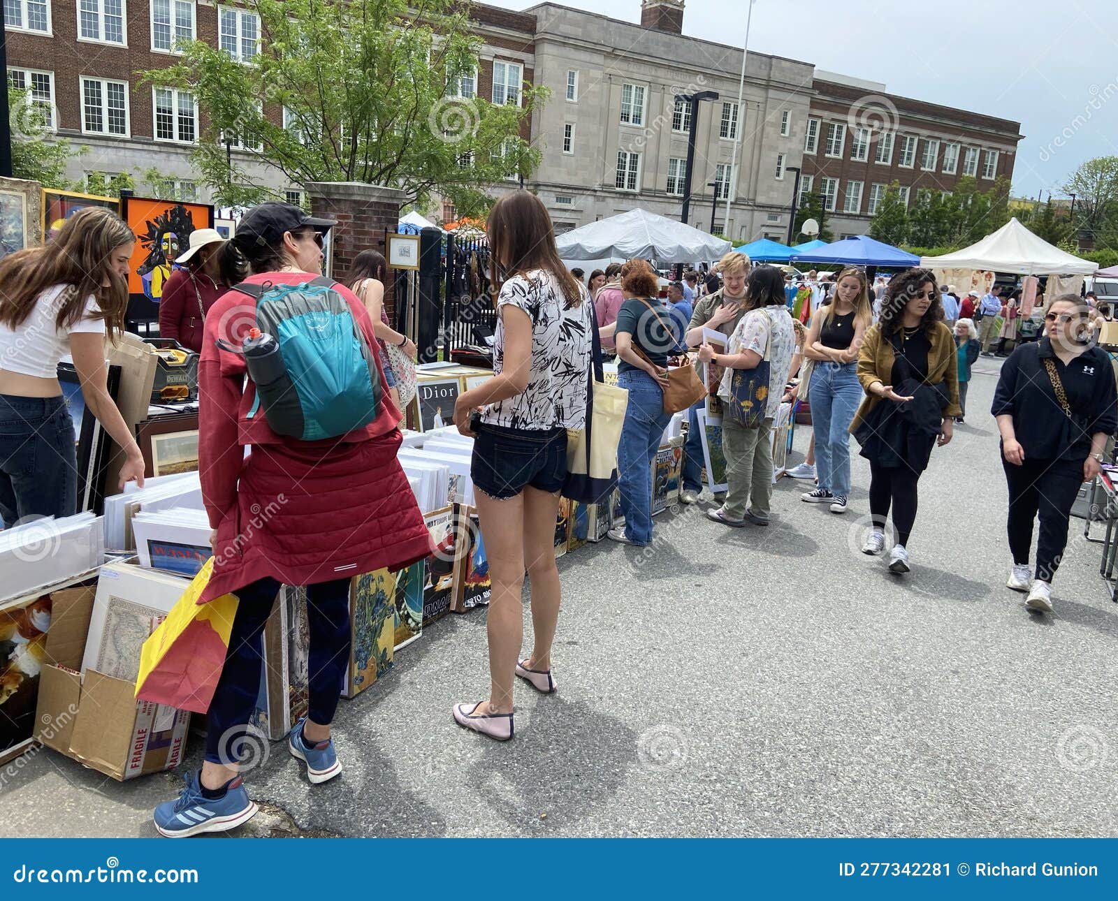 Many People at the Flea Market in Washington DC Editorial