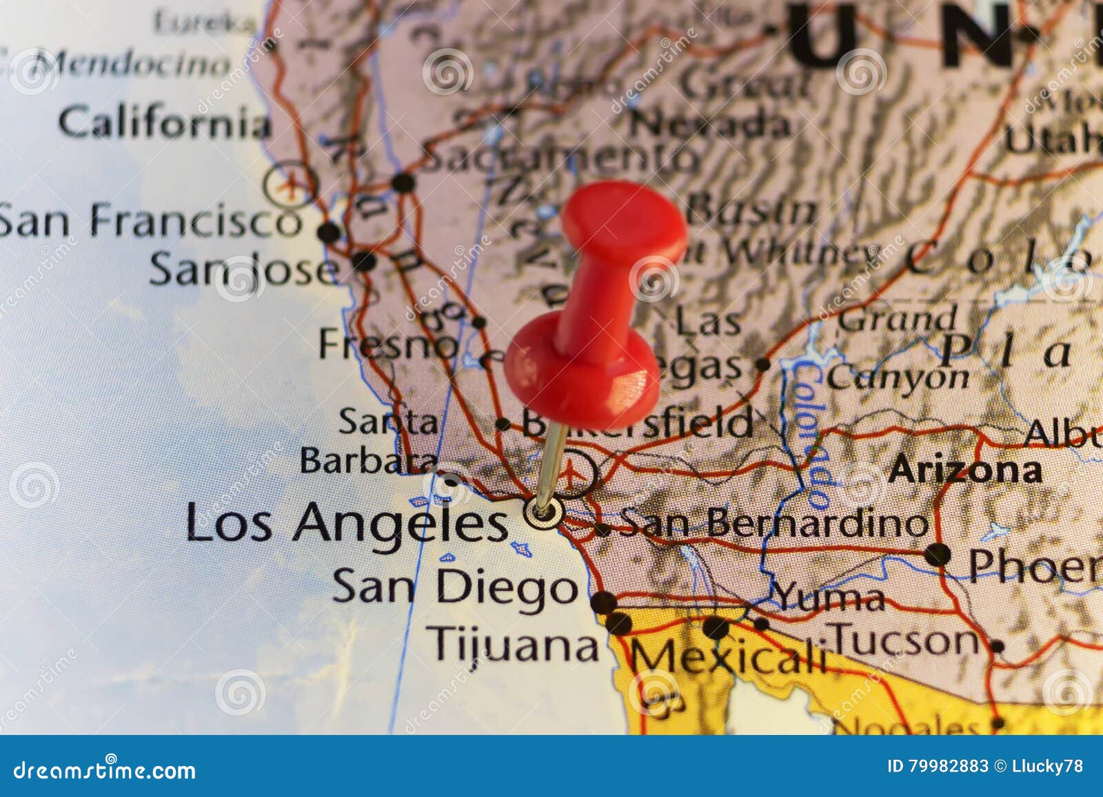 No hagas cadena Armada Mapa De California Con El Perno Rojo En Los Ángeles Stock de ilustración -  Ilustración de hollywood, atlas: 79982883